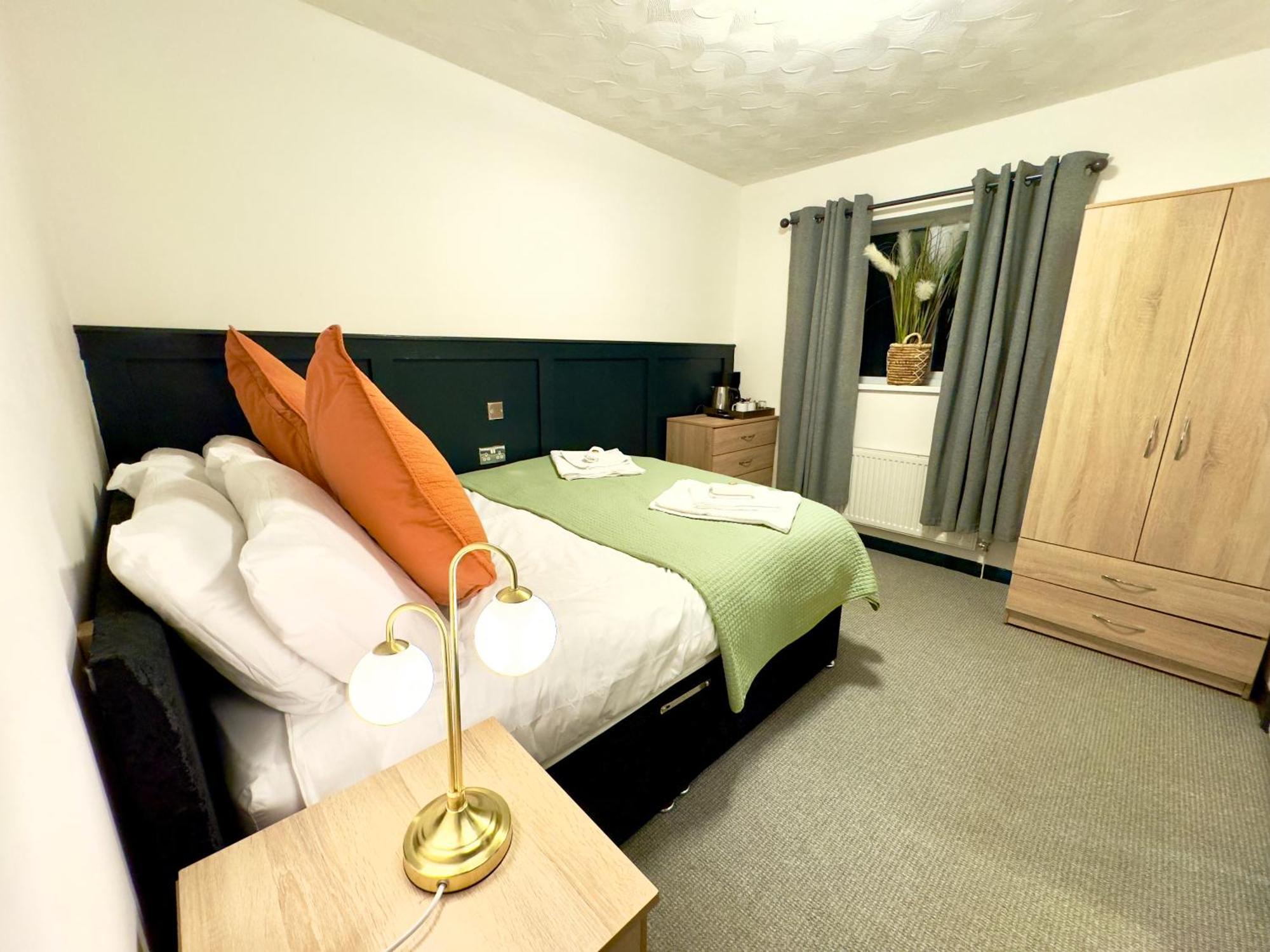 Coastal Park Accommodation Llanelli Eksteriør billede