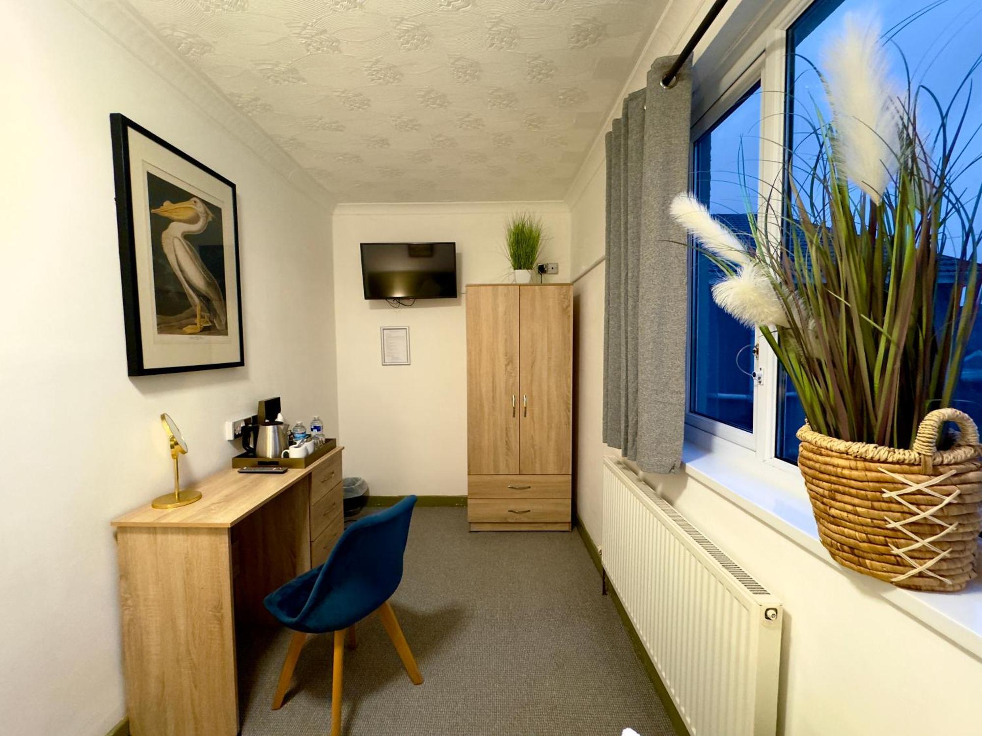 Coastal Park Accommodation Llanelli Eksteriør billede