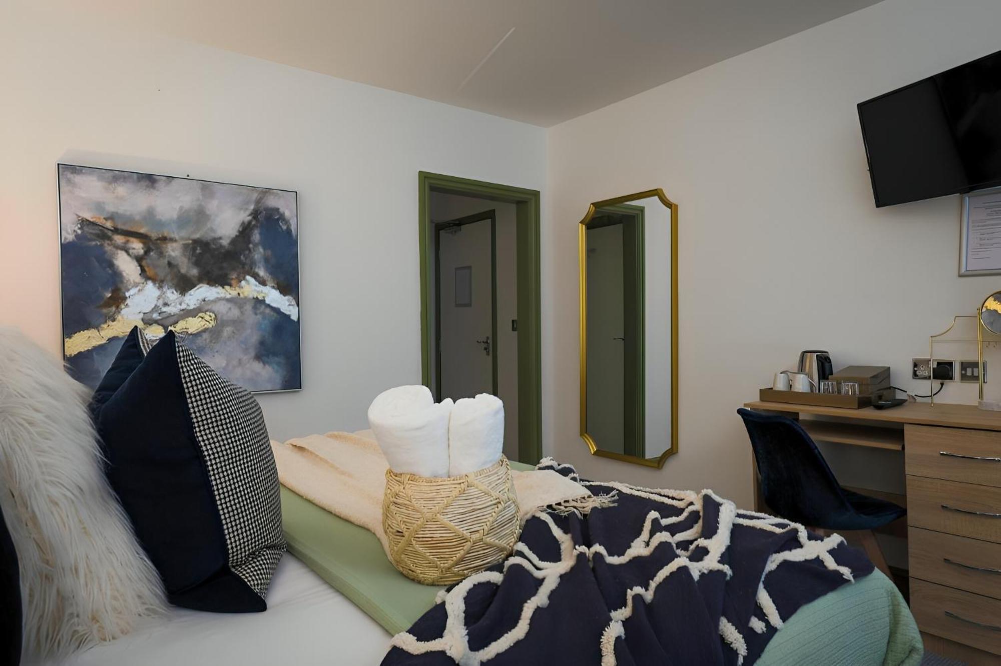 Coastal Park Accommodation Llanelli Eksteriør billede