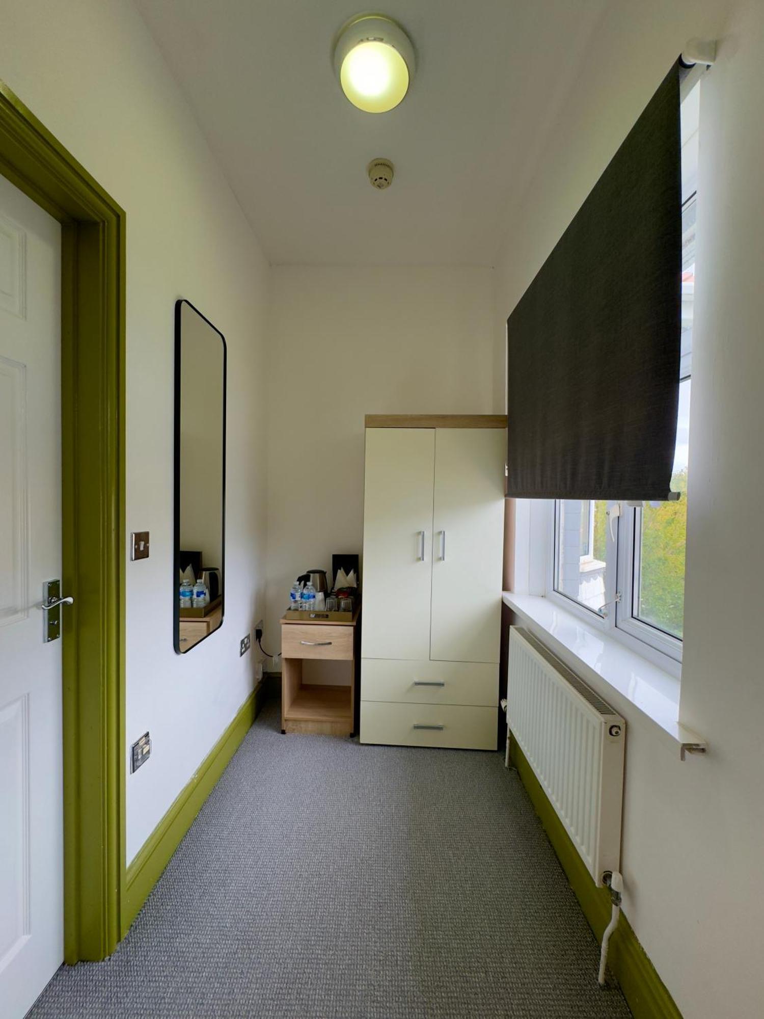 Coastal Park Accommodation Llanelli Eksteriør billede