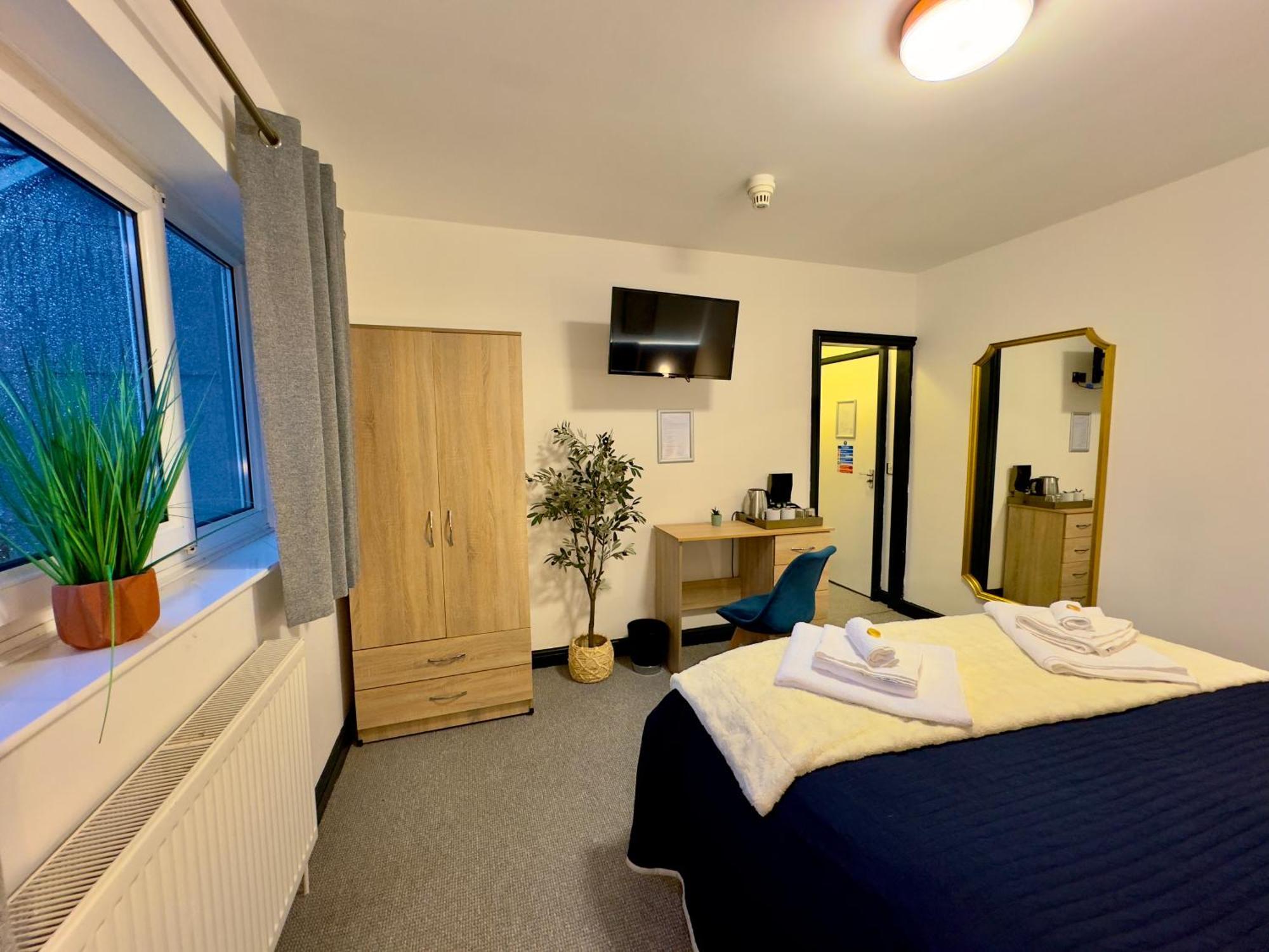 Coastal Park Accommodation Llanelli Eksteriør billede